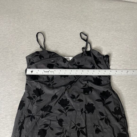 Madden Girl Women's Velvet Burnout Midi Slip Dress - Picture 4 of 11